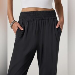 Vuori Villa Ankle Pant Black Large